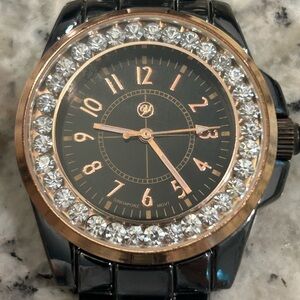 Women’s Versona Designer Watch with Crystal Accents‎ and Titanium Tone Band
